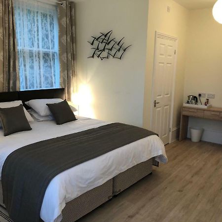 Good Intent Rooms Waltham Abbey Esterno foto