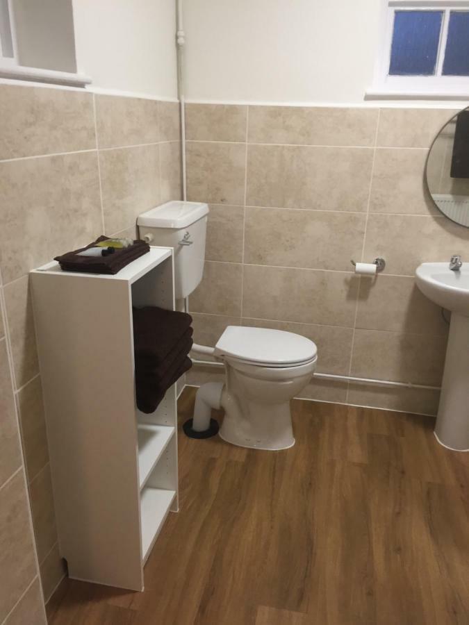 Good Intent Rooms Waltham Abbey Esterno foto